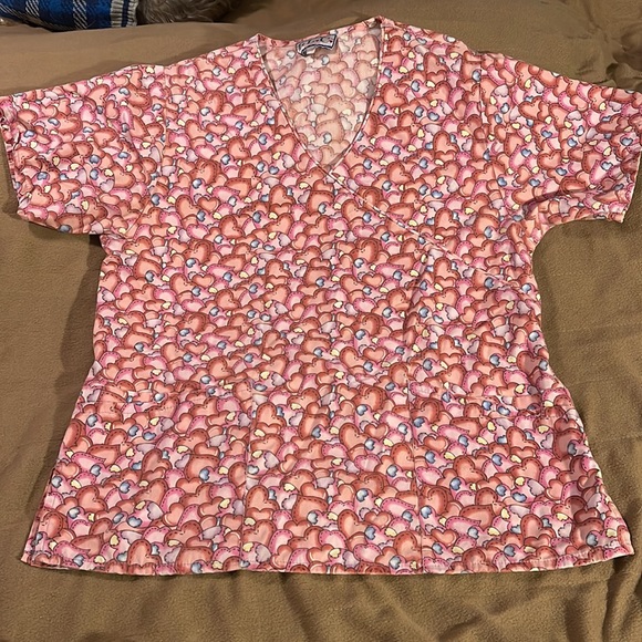 Lot of 4 Medium scrub tops. Dickies, TLC, & SB Scrubs. See below for measurement - Picture 4 of 9